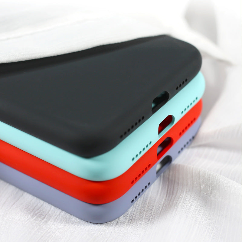 Full Cover Pro Silicone Hybrid Case: Durable Protection with Slim Design and Precise Cutouts for iPhone 11 Pro (5.8 in)